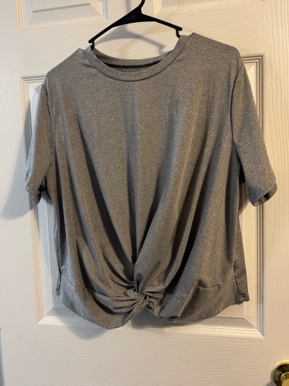 Women's Gray Twist-Front Short Sleeve Top
